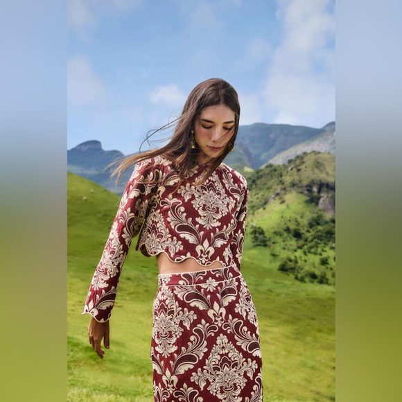 FARM Rio Tops - Farm Rio Bicolor Jacquard Waves Long Sleeve Top